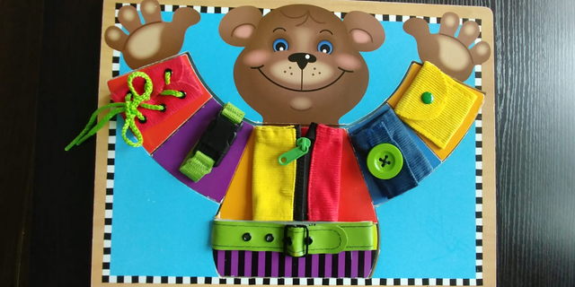 Melissa & Doug Basic Skills Board. in Toys in Winnipeg - Image 4