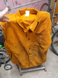 Leather welding jacket