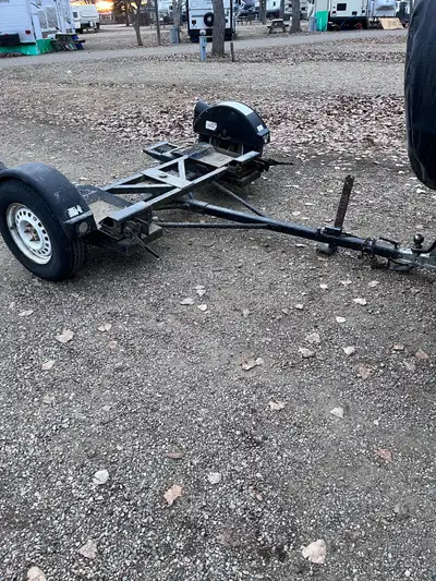 Great car dolly. Very well built. We’ve had it a year and put over 15,000 miles on it. We’re changin...