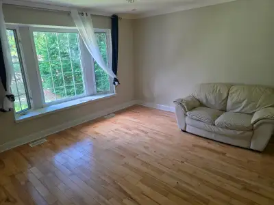 Offering Student housing blocks away from University of Toronto, Mississauga campus at Dundas St and...