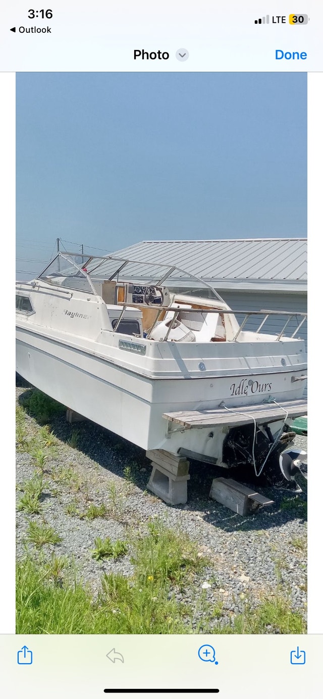 4 project boats for sale. Take one or all. Other City of Halifax Kijiji