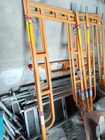 3 pairs of scaffolding& planks, View more