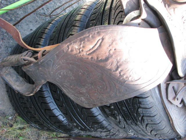 Used Horse Saddle in Equestrian & Livestock Accessories in Sudbury - Image 2