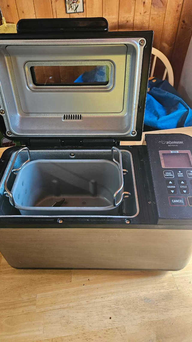 Zojirushi Bread Maker in Microwaves & Cookers in Muskoka - Image 4
