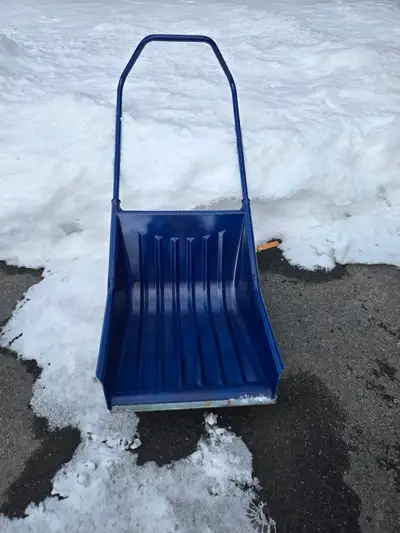Garant 24" snow scoop., View more