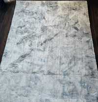 Fulbright Fur Area Rug - 7ft x 9ft - Brand New