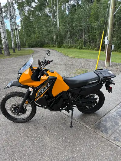 2019 KLR 650. In excellent condition. Every thing original have tank bag. Added crash bars. $5500 ob...