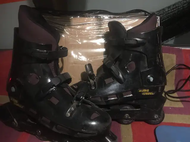 Men's Roller Skates Size 10 $ 20.0062864744614785121