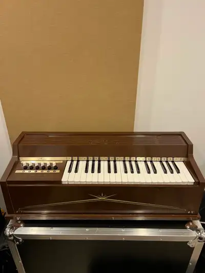 Magnus Electric Chord Organ (Air Organ), View more