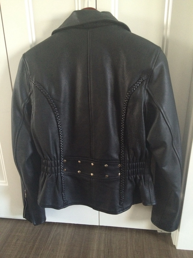 Woman’s leather bike jacket  in Women's - Tops & Outerwear in Lethbridge - Image 2