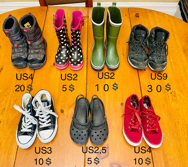 ▶️*Vente DÉMÉNAGEMENT* Chaussures Bottes pluie hiver Sandales dans Enfants et jeunesse  à Ville de Montréal