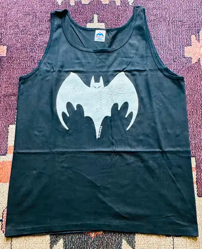 [RARE] 1989 Wizardo x Miller BATMAN T-Shirt — Rare Puff Print, View more