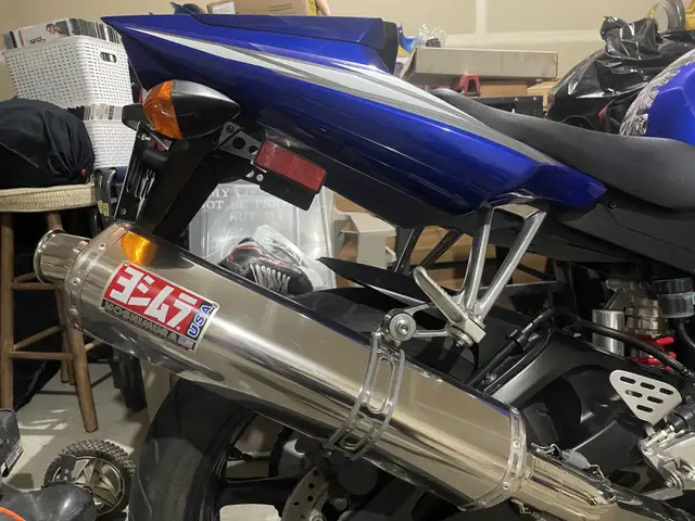 2005 Yamaha r6 5000km in Sport Bikes in Strathcona County - Image 6