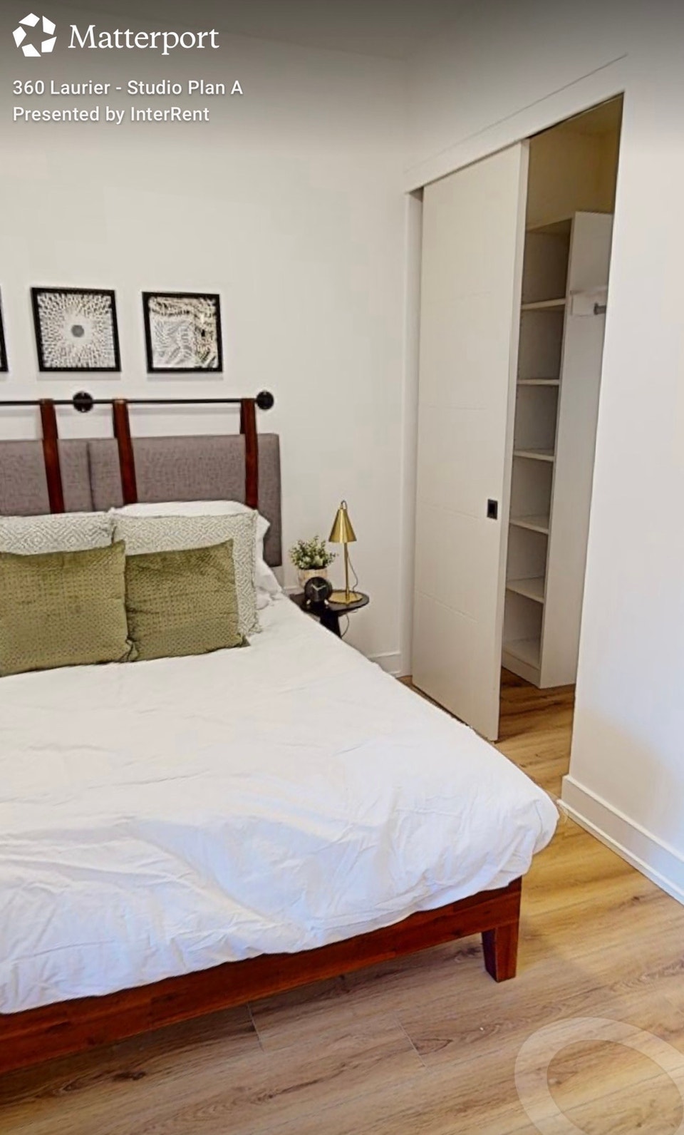 LEASE TRANSFER $1999 STUDIO DOWNTOWN OTTAWA NOV 1 5