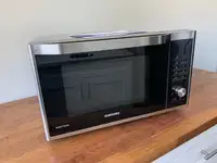 Combo microwave, convection oven, and air fryer
