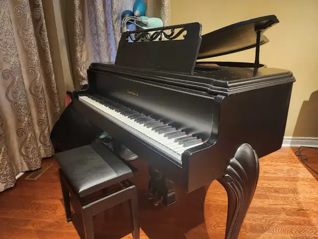 grand baby piano in Pianos & Keyboards in City of Toronto - Image 5