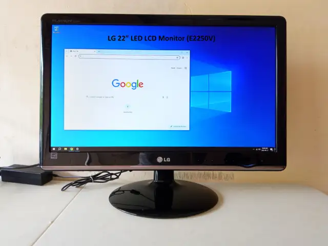 Used Computer Monitors in Monitors in Mississauga / Peel Region - Image 6
