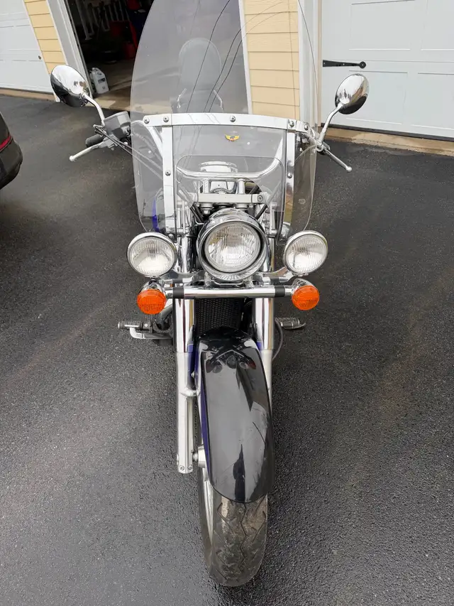 2004 Honda Shadow 750 in Street, Cruisers & Choppers in Saint John - Image 11