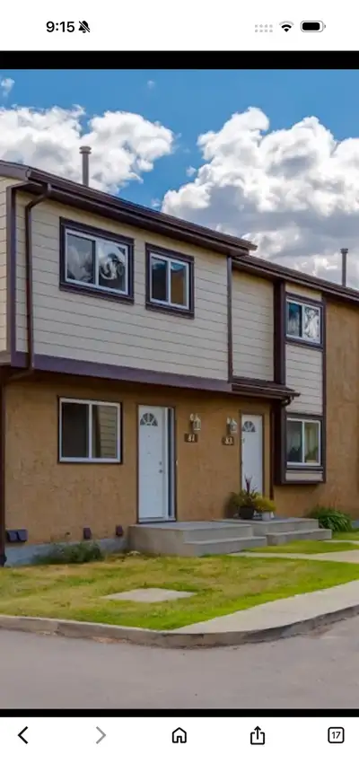 We are looking for a townhouse for long term rental, price from $1100 to $1500 , start from March 01...