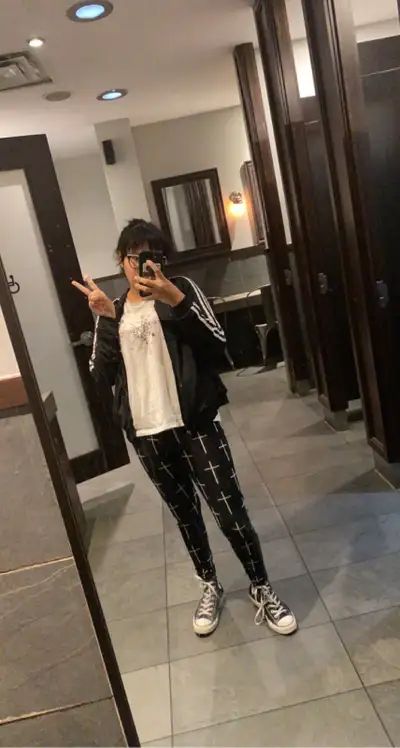 Need new friends!, View more