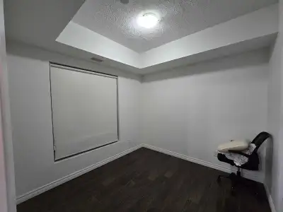 address : 158 King St N original rent : $1100/month asking for : $800/month or best offer single roo...