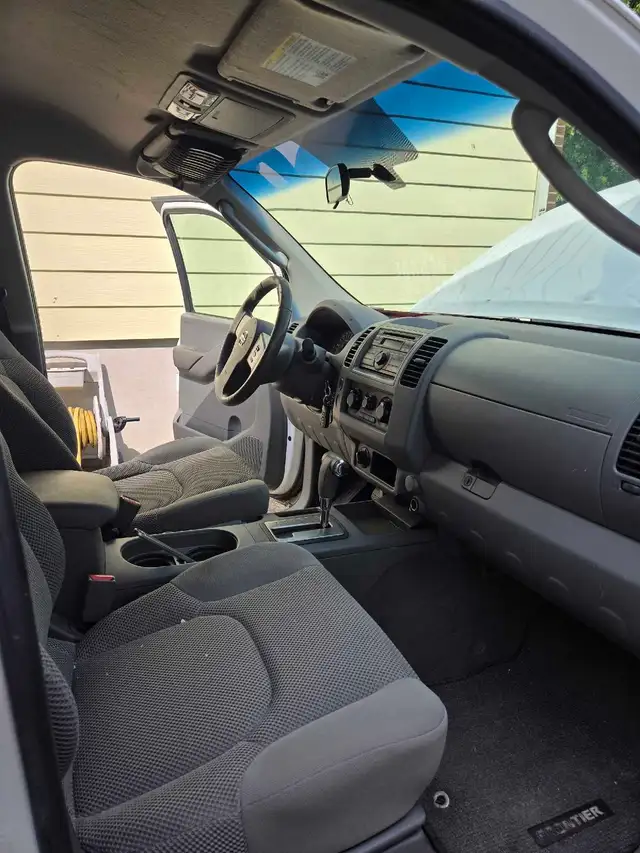 Nissan Frontier 2008513987997630484482