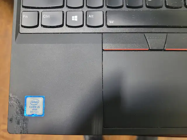 Lenovo Thinkpad T590 - 15.6" in Laptops in Markham / York Region - Image 6