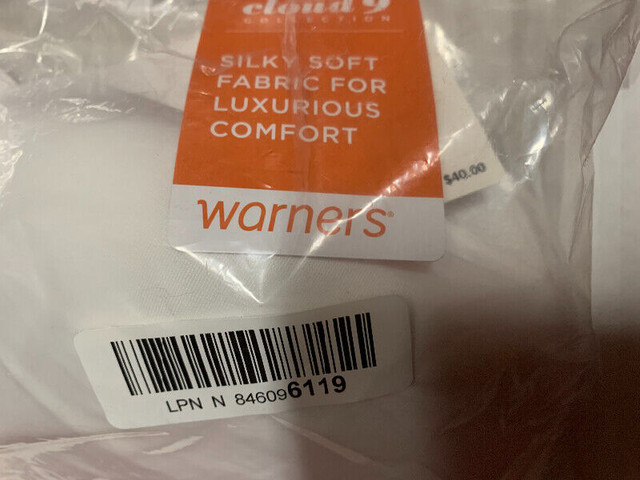 Warner’s no wire bra size 36D, new, $5 in Women's - Other in Norfolk County - Image 3