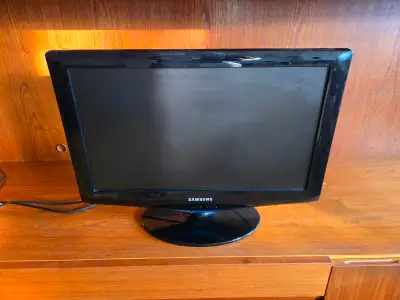 Samsung 22" TV, View more