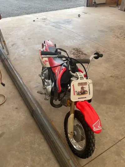 2008 Honda CRF 50 little use kids have out grown it $1800 or Bo call Gregg 705-698-4452