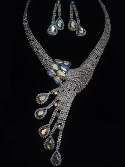 “ELEGANT” Necklace And Earing Set , View more