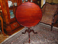 splendide table antique/1940 style Chippendale 28"x28" acajou tt