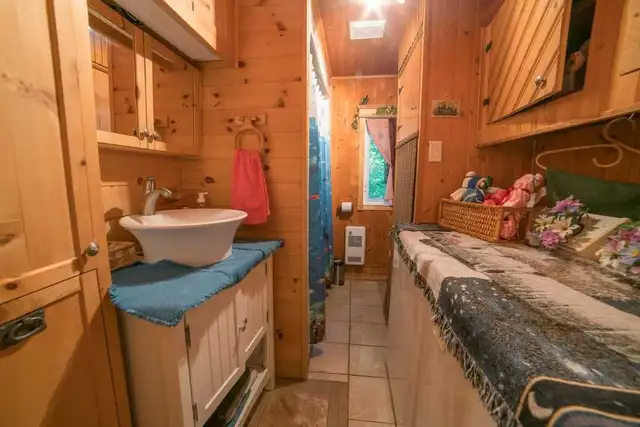 Chalet Magog Orford libre immédiatement,  kayak & pédalos DEAL in Quebec in Canada - Image 10