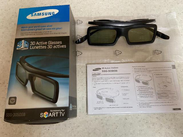Two Pairs of Samsung Active 3D glasses SSG-3050GB LIKE NEW!!! in Video & TV Accessories in City of Toronto - Image 2