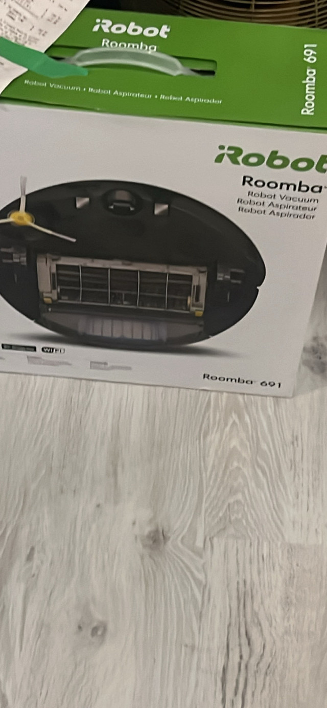 Roomba 691 in General Electronics in Mississauga / Peel Region