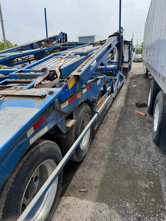 Car carrier in Cars & Trucks in Hamilton - Image 4