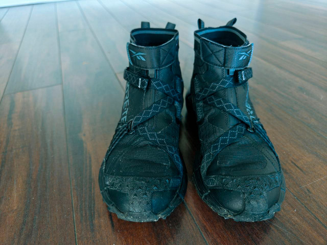 Reebok Zig Kinetica II Edge in Men's Shoes in Edmonton - Image 3