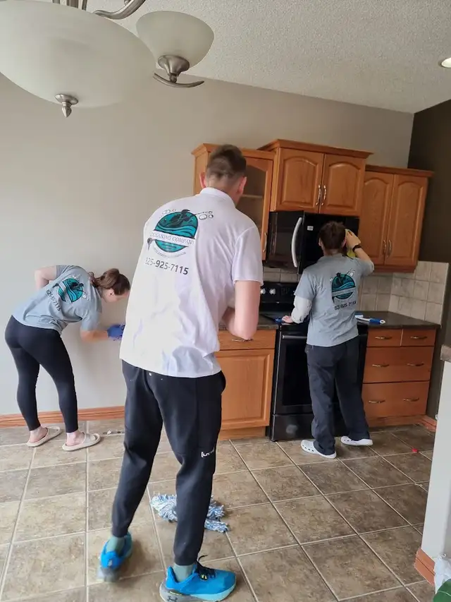 40 cad per hour, Official cleaning company, cleaning service in Cleaners & Cleaning in Calgary - Image 3