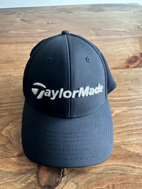 Taylormade fitted flexible golf hat 
