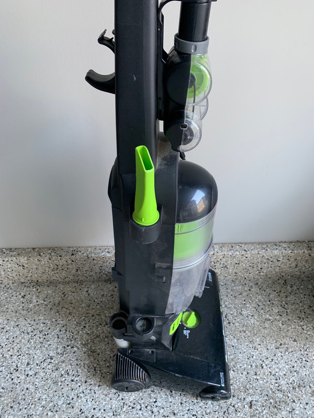 BISSELL Power Force Turbo Vacuum Cleaner in Vacuums in Calgary - Image 2