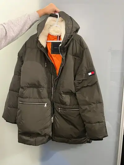 Tommy Hilfiger men's parka jacket (size Large), View more