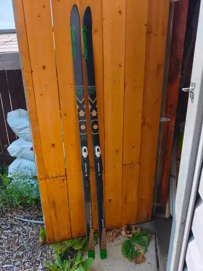 Xcountry skis - Fischer adventure 56, View more