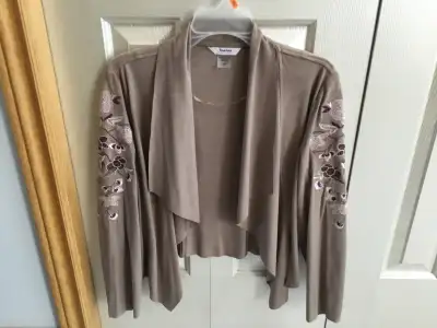 Women’s Jacket With Embroidery ,Cashmere ,Size 10 P, View more