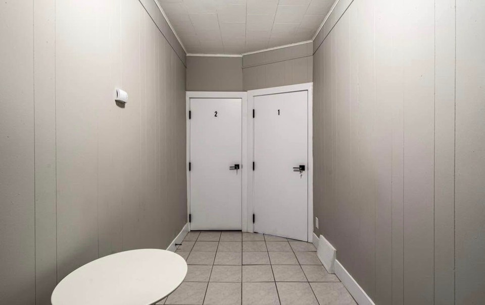 upper level of a duplex 3