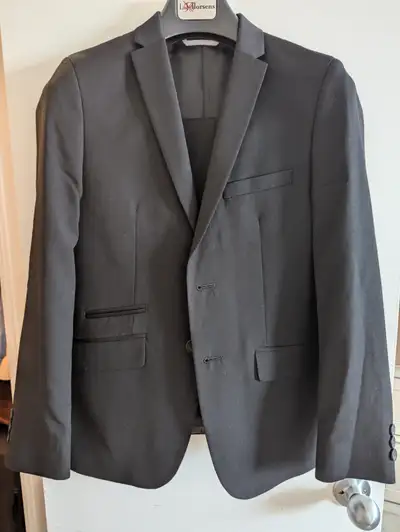 Boy's suits, View more