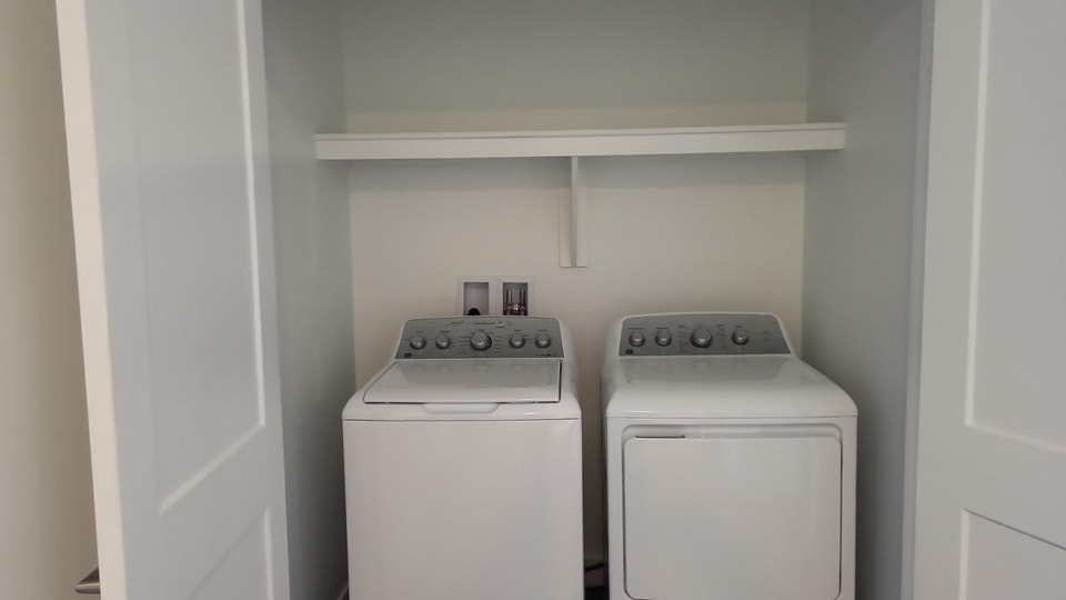 Southwood Park Nov rental. 2nd floor unit Nov 2026 4