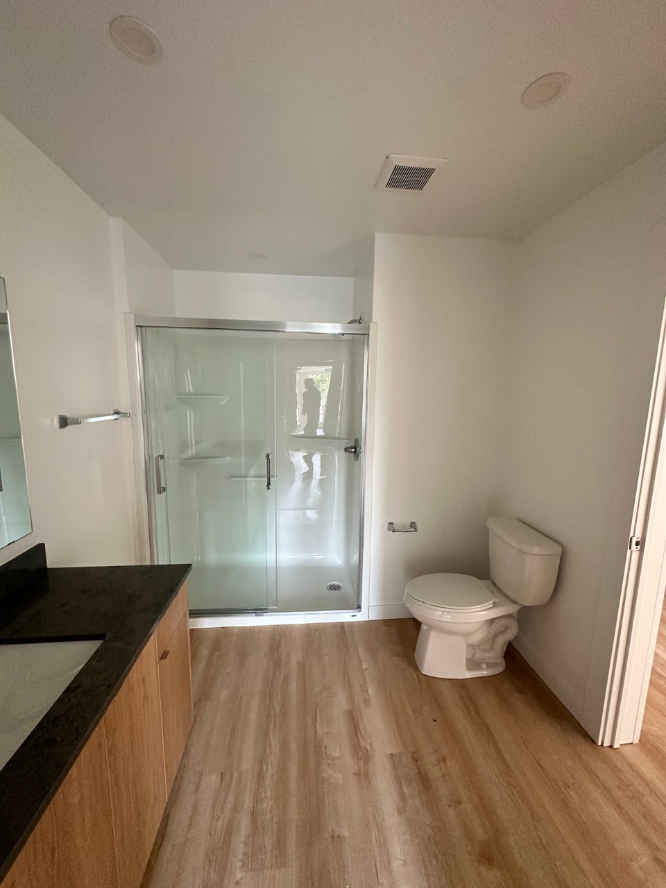 NEW IN TRURO NOW RENTING 5