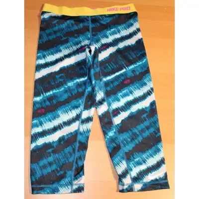 Nike Pro Dri-Fit Fitted Crop Capri Compression Leggings Tie-Dye Small 450861 Condition: Pre-Owned (G...