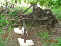 Antique Stump Puller