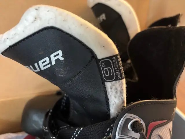 Bauer XR1 Inline Skates in Skates & Blades in Hamilton - Image 5